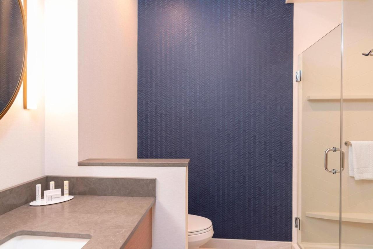 Fairfield Inn & Suites By Marriott Fair Oaks Farms Экстерьер фото