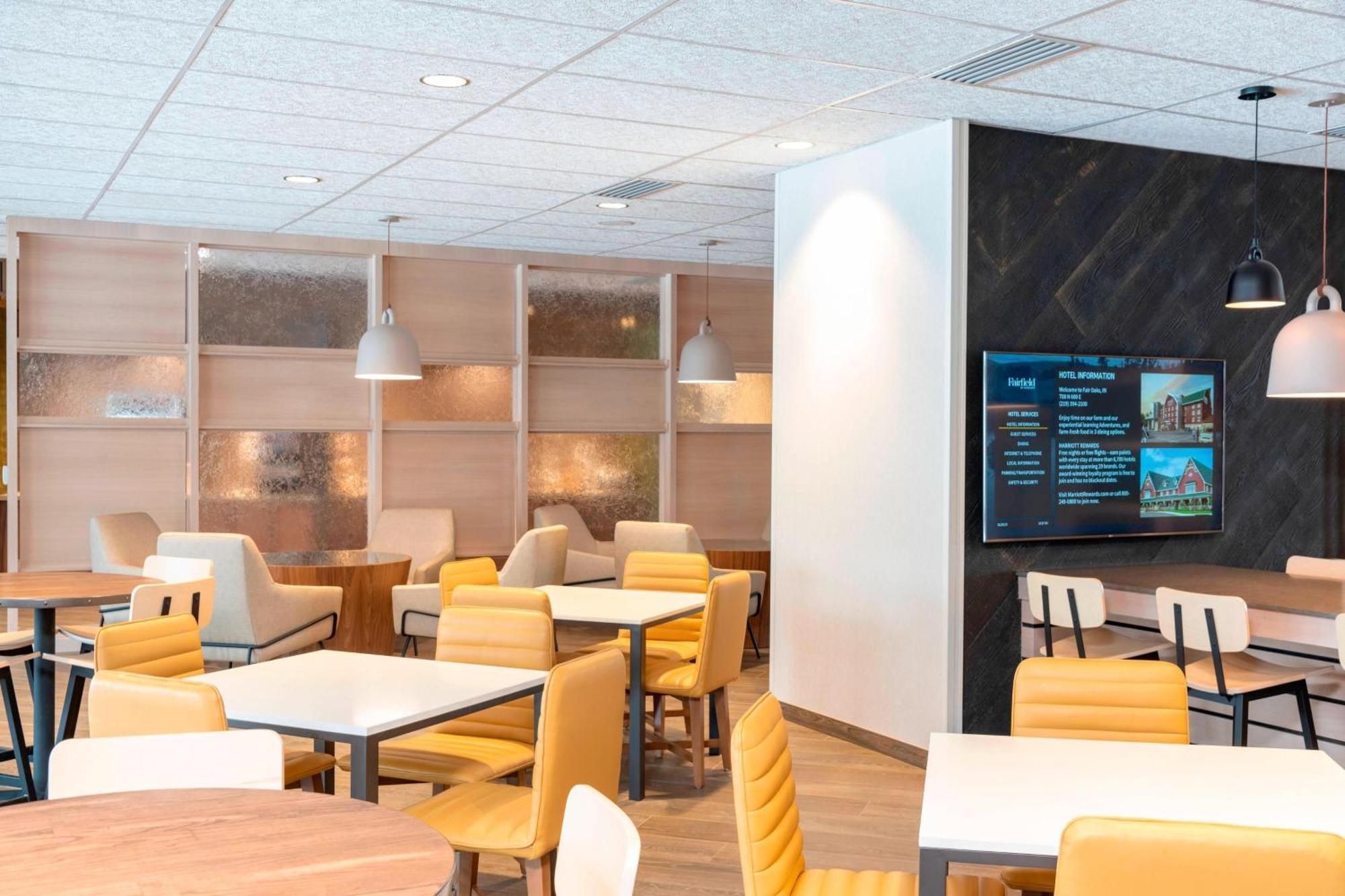 Fairfield Inn & Suites By Marriott Fair Oaks Farms Экстерьер фото