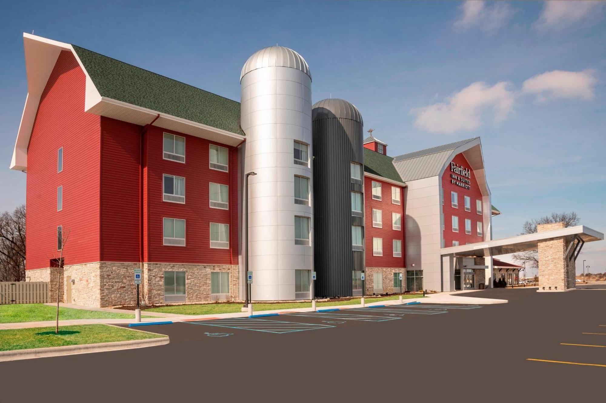 Fairfield Inn & Suites By Marriott Fair Oaks Farms Экстерьер фото